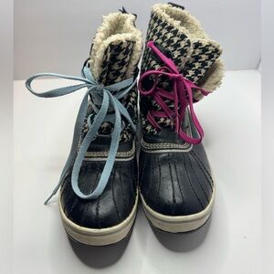 Sorel Tivoli Hounds Tooth Pattern Winter Boots Size 9